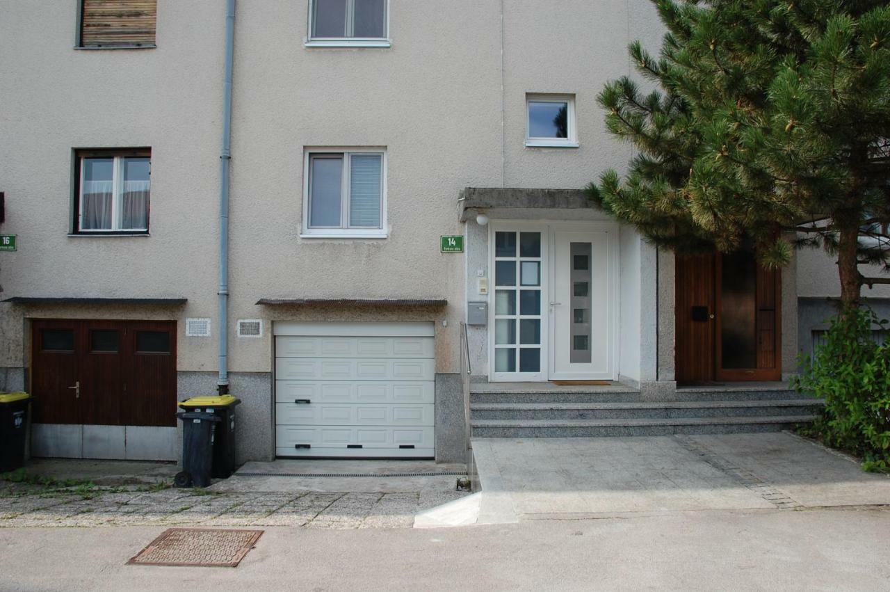 Apartments Peter & Free Parking Ljubljana Dış mekan fotoğraf